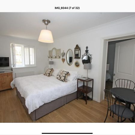 Harford En-Suite Rooms Lymington Exteriér fotografie