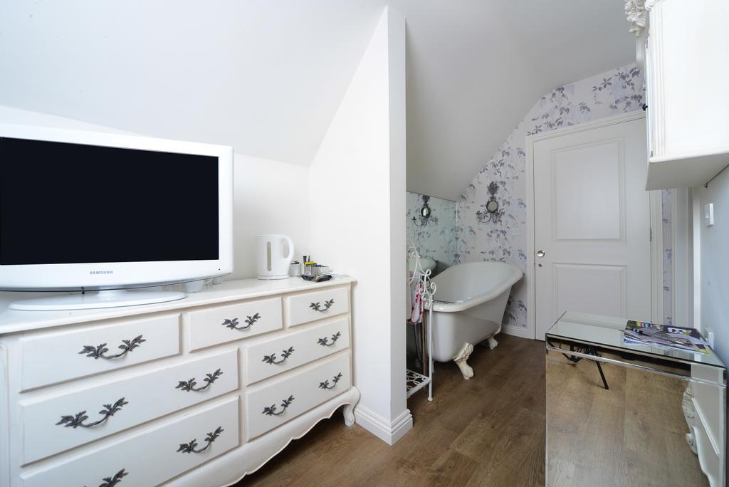 Harford En-Suite Rooms Lymington Exteriér fotografie